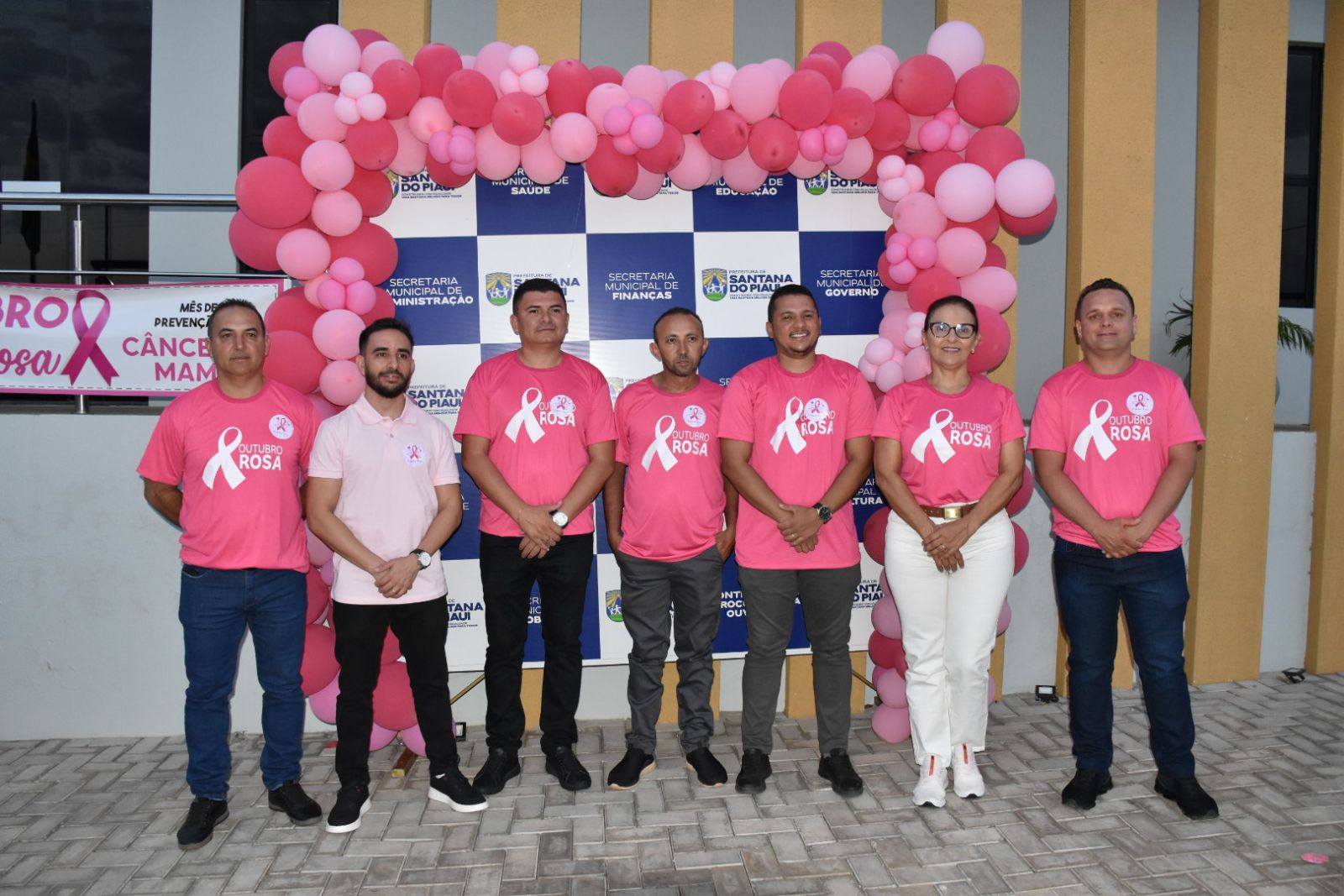 Caminhada, dança e roda de conversa reúnem dezenas de mulheres em Santana do Piauí